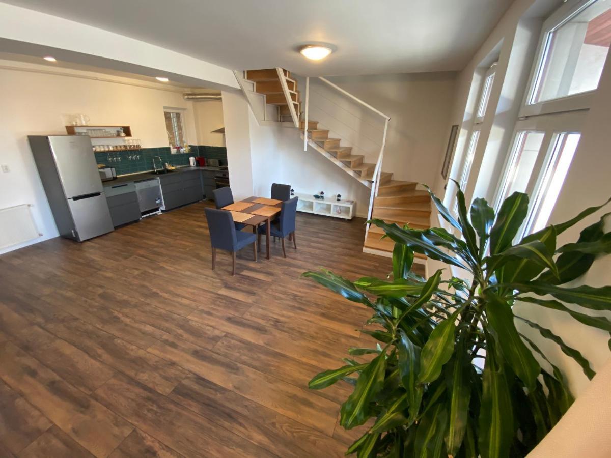 2 Bedroom 107 M2 Loft With Balcony Budapest Luaran gambar